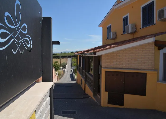 Casale Tuscolano Affittacamere *